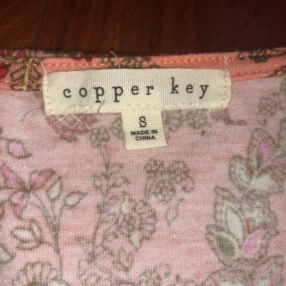 Juniors Copper Key Floral Wrap Cold Shoulder Dress - Picture 5 of 8